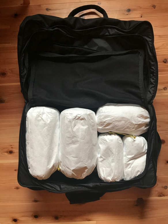 スタッフバッグ 2Lサイズ タイベック アウトドア シンプル 軽量 白 バッグ 巾着 マチ 6枚目の画像