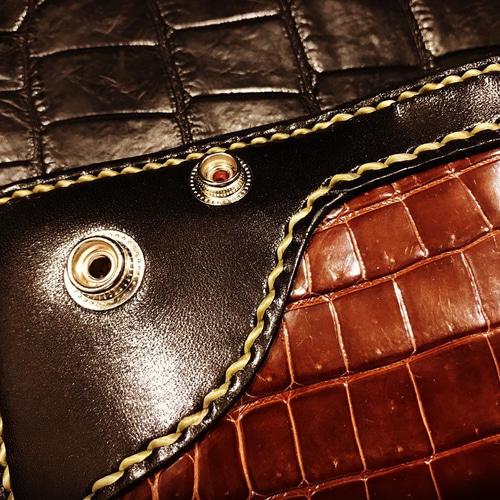 ガ*ル様 Gravy Leather 本革 コードバン ライダース ウォレット Gravy Leather(グレイビーレザー) (@gravy_leather) • Instagram