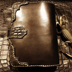 Gravy Leather スモールクロコダイル×栃木レザー バイブルサイズ システム手帳 ワニ革 カバー 2枚目の画像