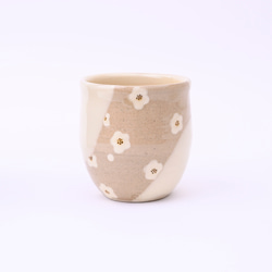 フリーカップ（ミルク・白い小花） 3枚目の画像