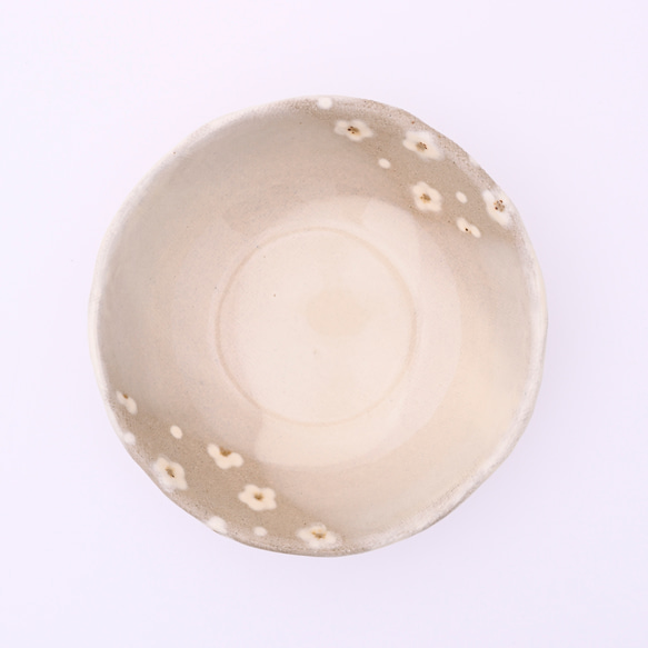 小鉢・取り分け鉢（ミルク・白い小花） 2枚目の画像