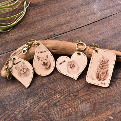 ペットレザーキーホルダー｜リーフ 大切なペットの写真彫刻 うちの子