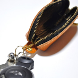 手のひらサイズのねこ型ファスナーキーケース（大人なベージュ） 7枚目の画像