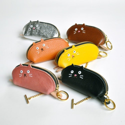 手のひらサイズのねこ型ファスナーキーケース（きれい目ホワイト） 4枚目の画像