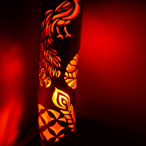 竹灯籠 シルバー 〜〜孔雀〜〜 揺らぎ炎の灯り コンセント・電池式両方