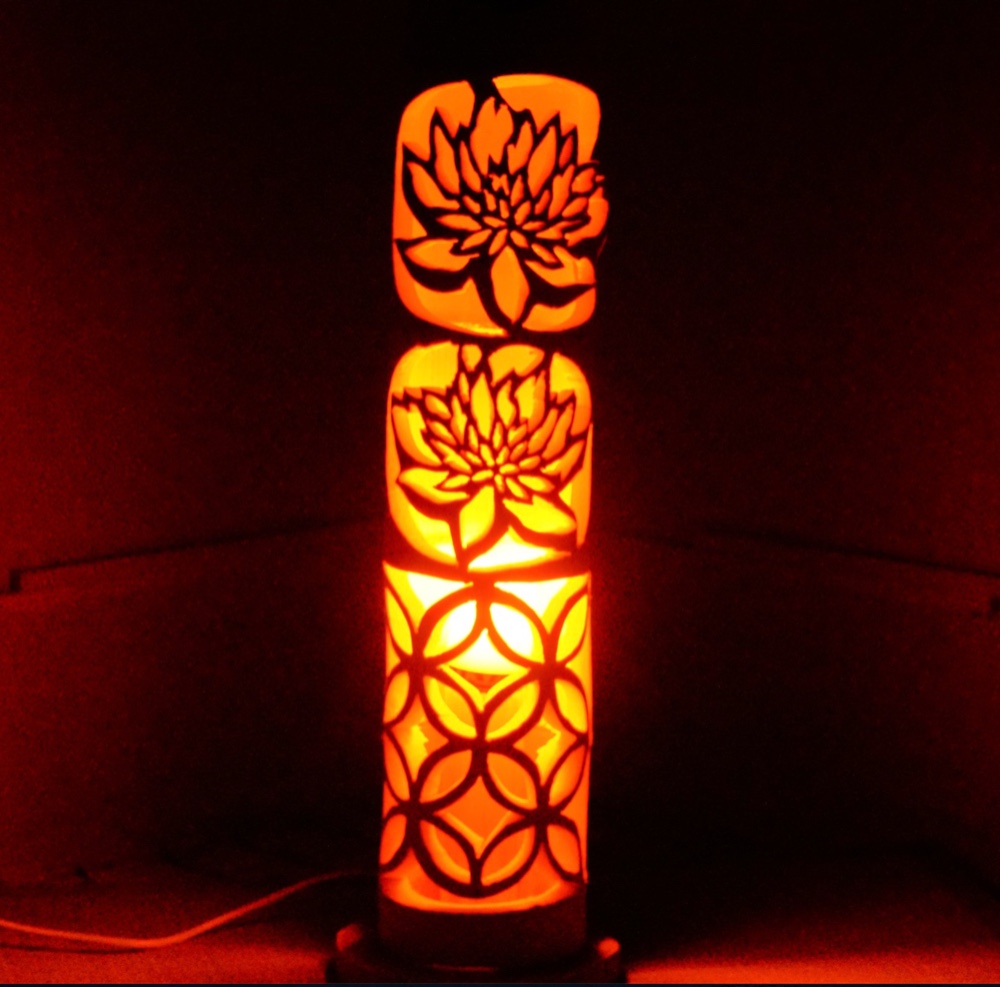 竹灯籠　　〜〜宝玉の孔雀〜〜　コンセント・電池式両方可 竹灯籠 ～～宝玉の孔雀～～ コンセント・電池式両方可