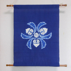 絞り染め、秘めたる花 花の形絞り染め本藍名古屋帯 諏訪好風作(n98130wH) 帯紹介