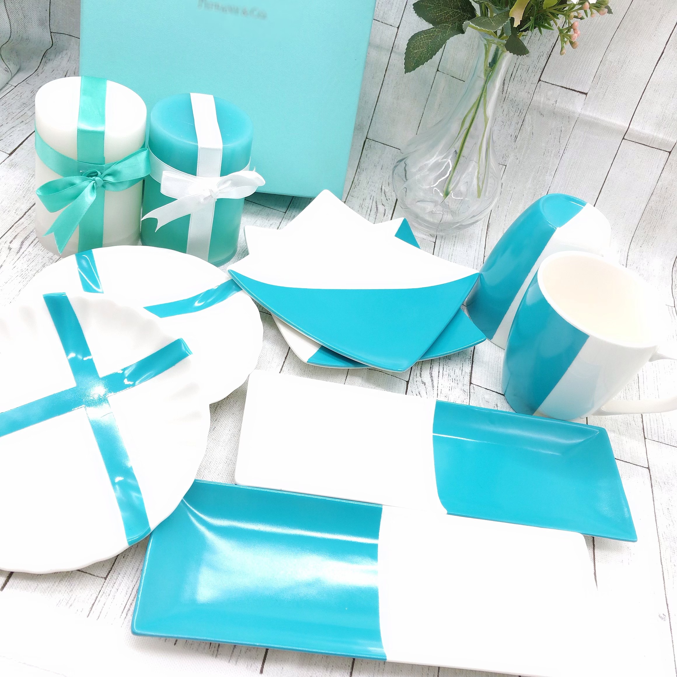 Tiffany & Co. リボンデザイン皿セット Tiffany & Co. リボンデザイン皿セット