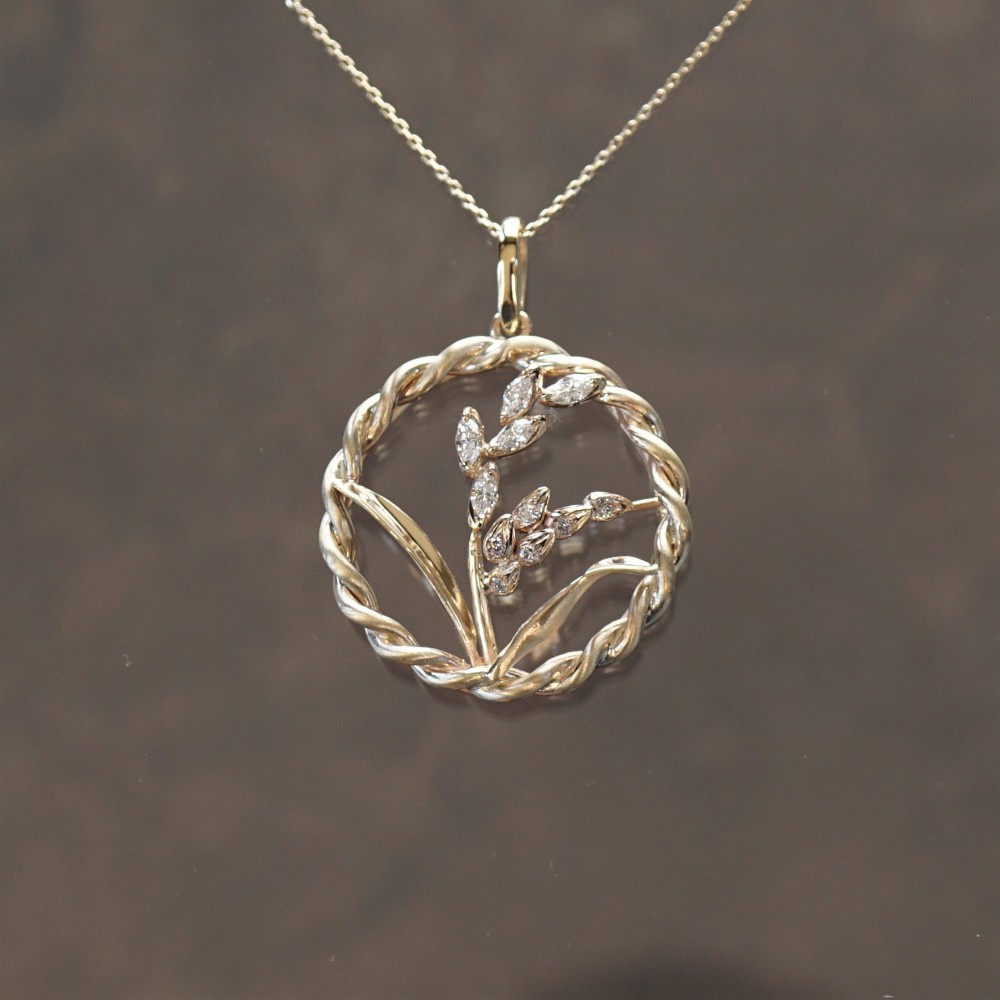 【受注製作】K10YG　稲穂マーキスダイヤモンドのペンダント