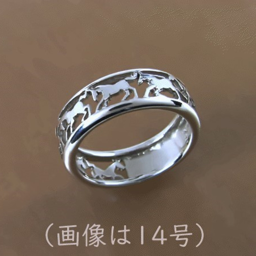 馬が7頭並んだ切り抜き・セプトシュヴァルリング(950シルバー 馬が7頭並んだ切り抜き・セプトシュヴァルリング(950シルバー