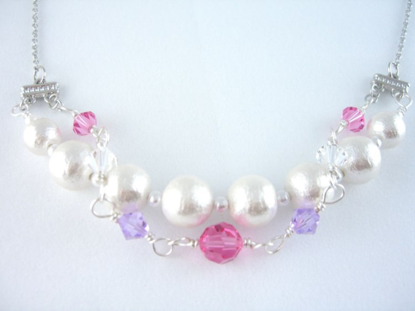 Cotton pearl and Swarovski necklace 1枚目の画像