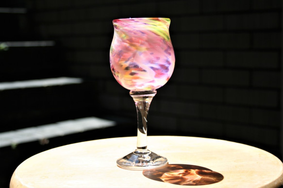 手作りガラス　雪風〈miniワイン〉3色あります。 4枚目の画像