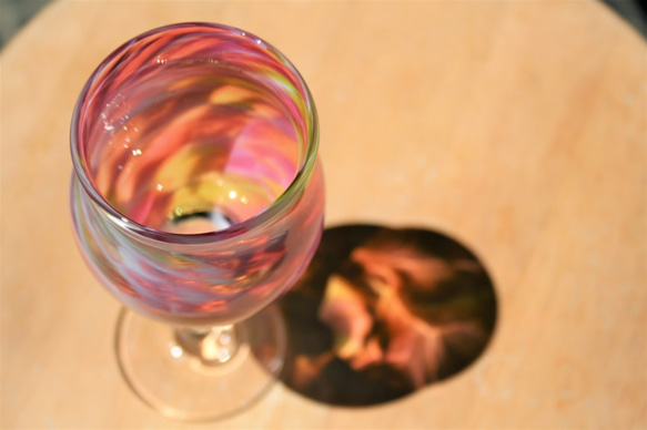 手作りガラス　雪風〈miniワイン〉3色あります。 5枚目の画像