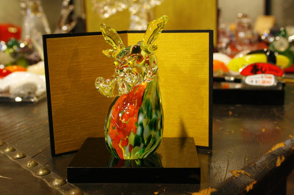 手作りガラス　干支〈龍〉　台座・屏風付き！ 5枚目の画像