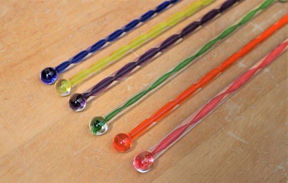 手作りガラス。リボンマドラー〈M〉　6色から選べる。 3枚目の画像