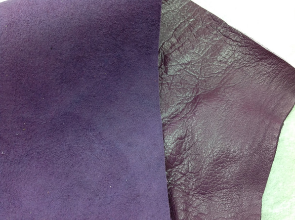 珍しい！ エゾシカ革 (蝦夷鹿) 原皮 紫 A4サイズ  小物作りにオススメです。 4枚目の画像