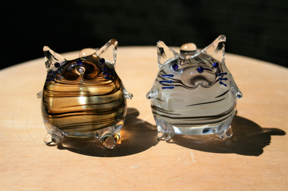 手作りガラス　ねこやん〈茶トラ・アメショー〉 3枚目の画像
