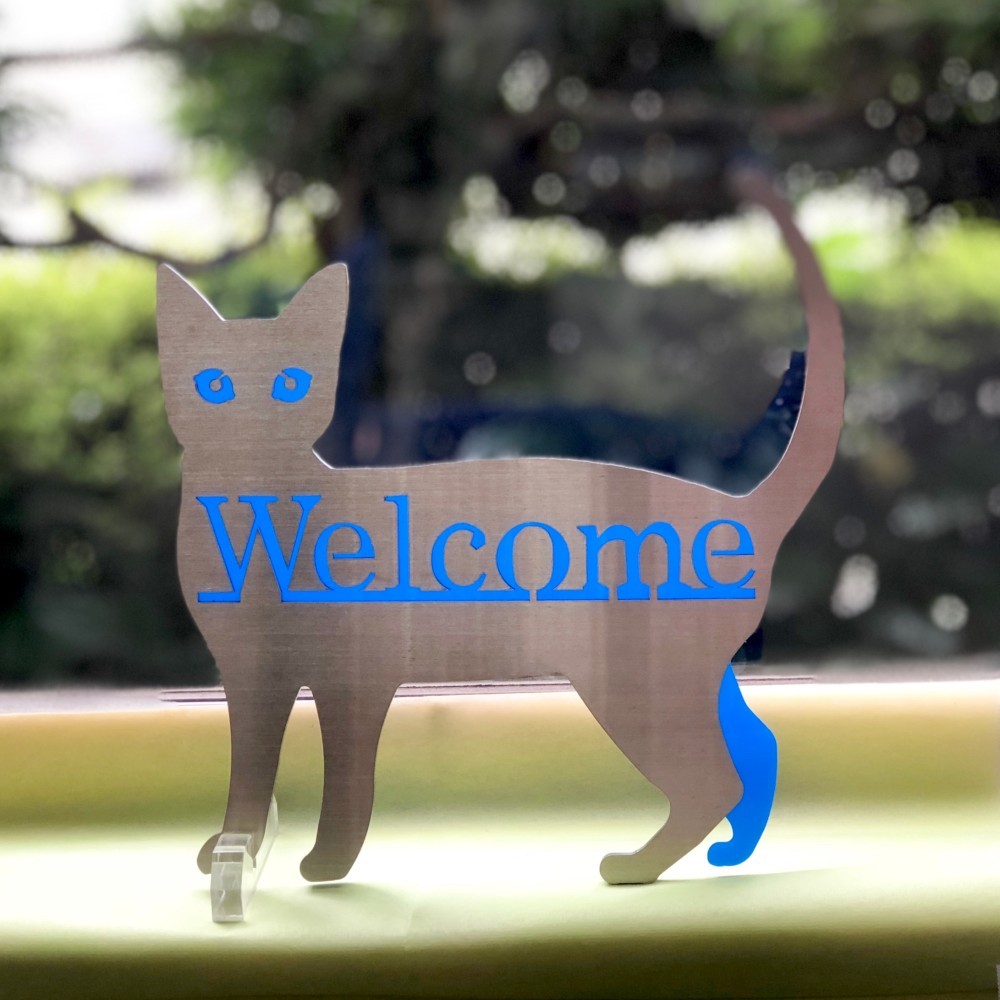 【受注生産】こねこのステンレス表札（8文字以内）