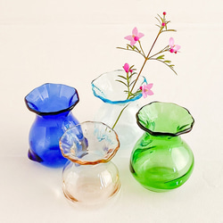 まあるいガラスの小瓶・フラワーベース(薄い水色) 10枚目の画像