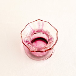 まあるいガラスの小瓶・パンク調釉薬フラワーベース(赤紫) 3枚目の画像