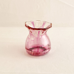 まあるいガラスの小瓶・パンク調釉薬フラワーベース(赤紫) 6枚目の画像