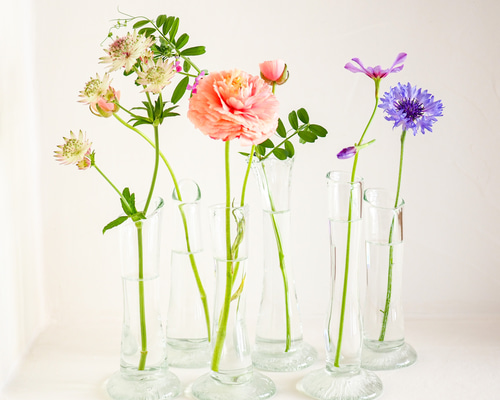 新作・お花が引き立つ一輪挿し・フラワーベース・クリアー・(2