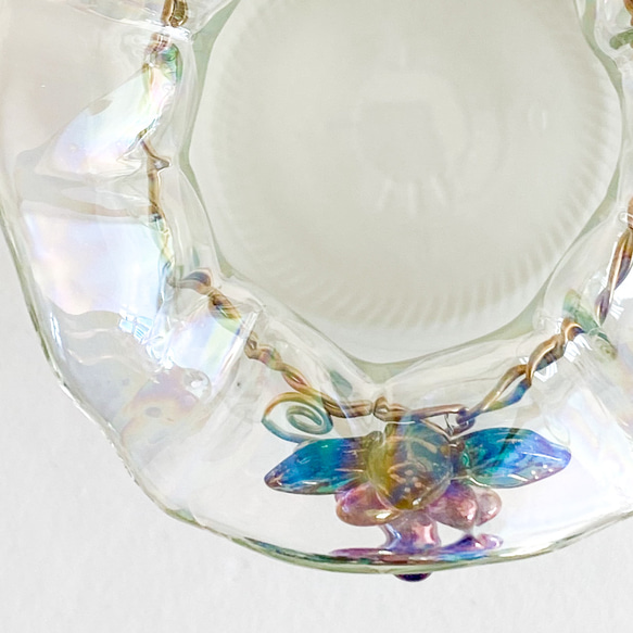 葡萄ビーズ飾りガラス製フラワーベース・白クリアー・スモークステンレスワイヤー・パール加工 10枚目の画像