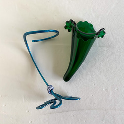 スタンドコーン型フラワーベース・花型底・ディープグリーン+青緑・一点物作品 9枚目の画像