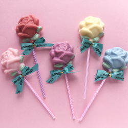 【食品】【10本セット】薔薇のロリポップチョコレート　バレンタインデー　デコレーションチョコレート 3枚目の画像