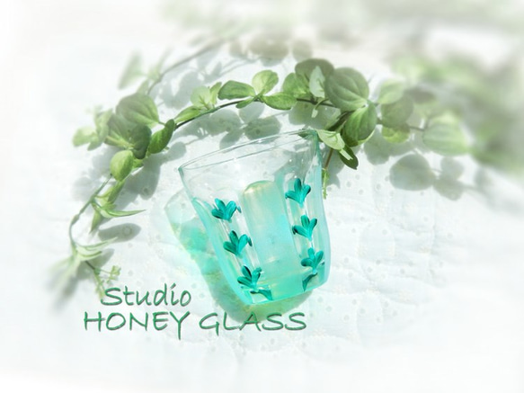 ２トーングラス（ブルーグリーン＆ミントグリーン）（絵付けグラス） 1枚目の画像