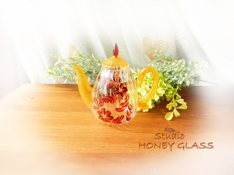 * antique mini ❀ 小さなお花柄 蓋付き ポット antique mini ❀ 小さなお花柄 蓋付き ポット