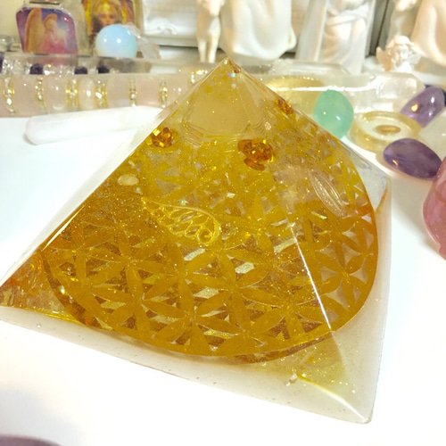 オルゴナイト 『神聖なるわたし』ドラゴン