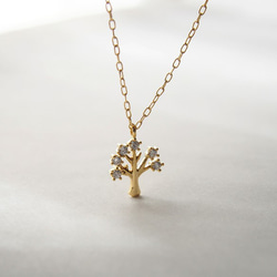 small tree with cz / gold necklace 3枚目の画像