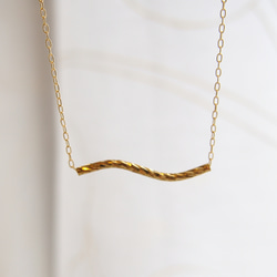 wave bar / Gold necklace 3枚目の画像