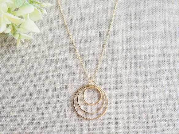 three circles / long necklace 2枚目の画像