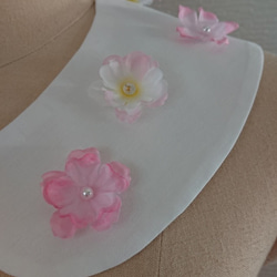 〜SAKURA〜襟を彩る花々＊真っ白な丸襟のつけ襟・つけ衿 3枚目の画像