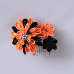 Tumami Hair comb 「 Halloween 」/　つまみ細工ヘアコーム 正絹　 1枚目の画像