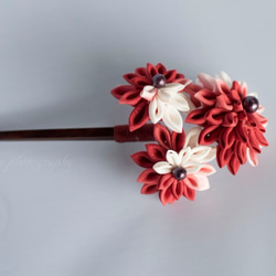 Tumami KANZASHI 「紅花」 / つまみ細工花かんざし　１本挿し 4枚目の画像
