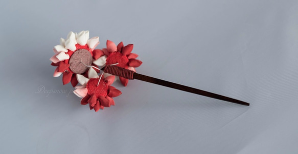Tumami KANZASHI 「紅花」 / つまみ細工花かんざし　１本挿し 6枚目の画像