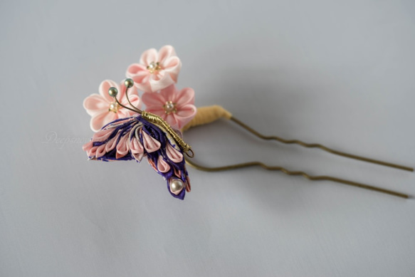 TSUMAMI　KANZASHI　「蝶と小花」/ つまみ細工花簪 4枚目の画像