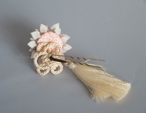 「絢爛」TSUMAMI　KANZASHI・つまみ細工花簪　タッセル付き *受注制作 4枚目の画像