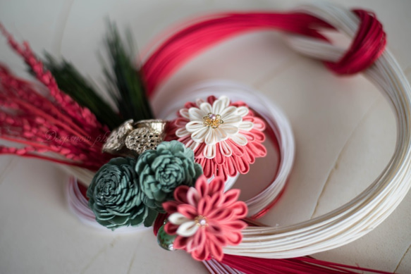 New year wreath 「Yui.PK001.020W」つまみ細工のしめ縄飾り 4枚目の画像