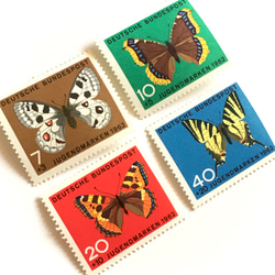 一套4種類型的蝴蝶郵票（未使用的外國郵票，未使用的舊郵票）|古董/復古 第1張的照片