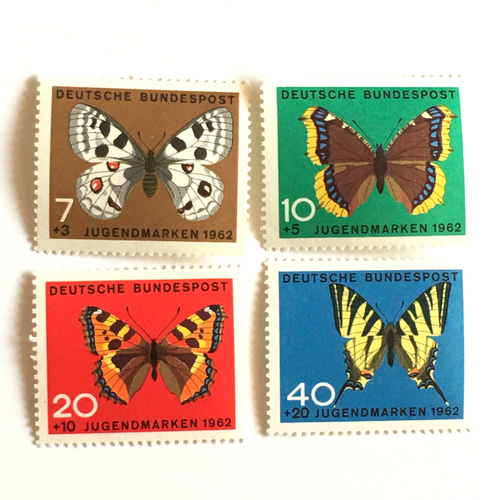 蝶の切手4種セット（未使用外国切手・未使用古切手