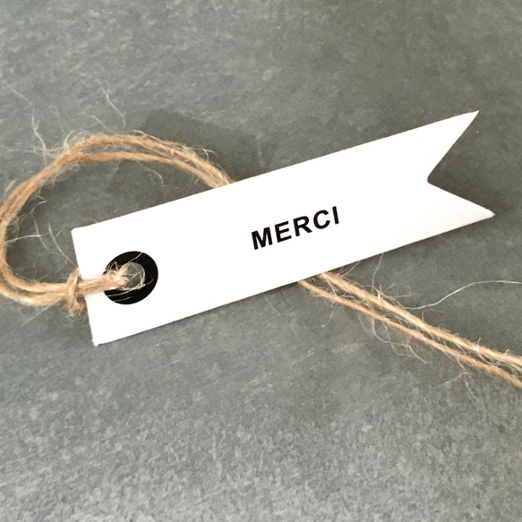 禮品標籤/消息標籤與麻繩“MERCI”20 件套 | 包裝用品 第2張的照片