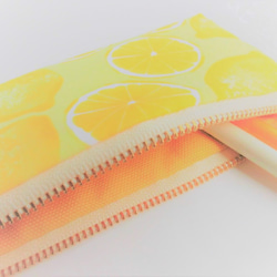 フレッシュ・レモンのペンケース 3枚目の画像