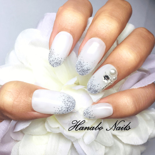 No.51]ホワイト/シルバー/ストーン/ラメ/白/春夏秋冬/ネイルチップ