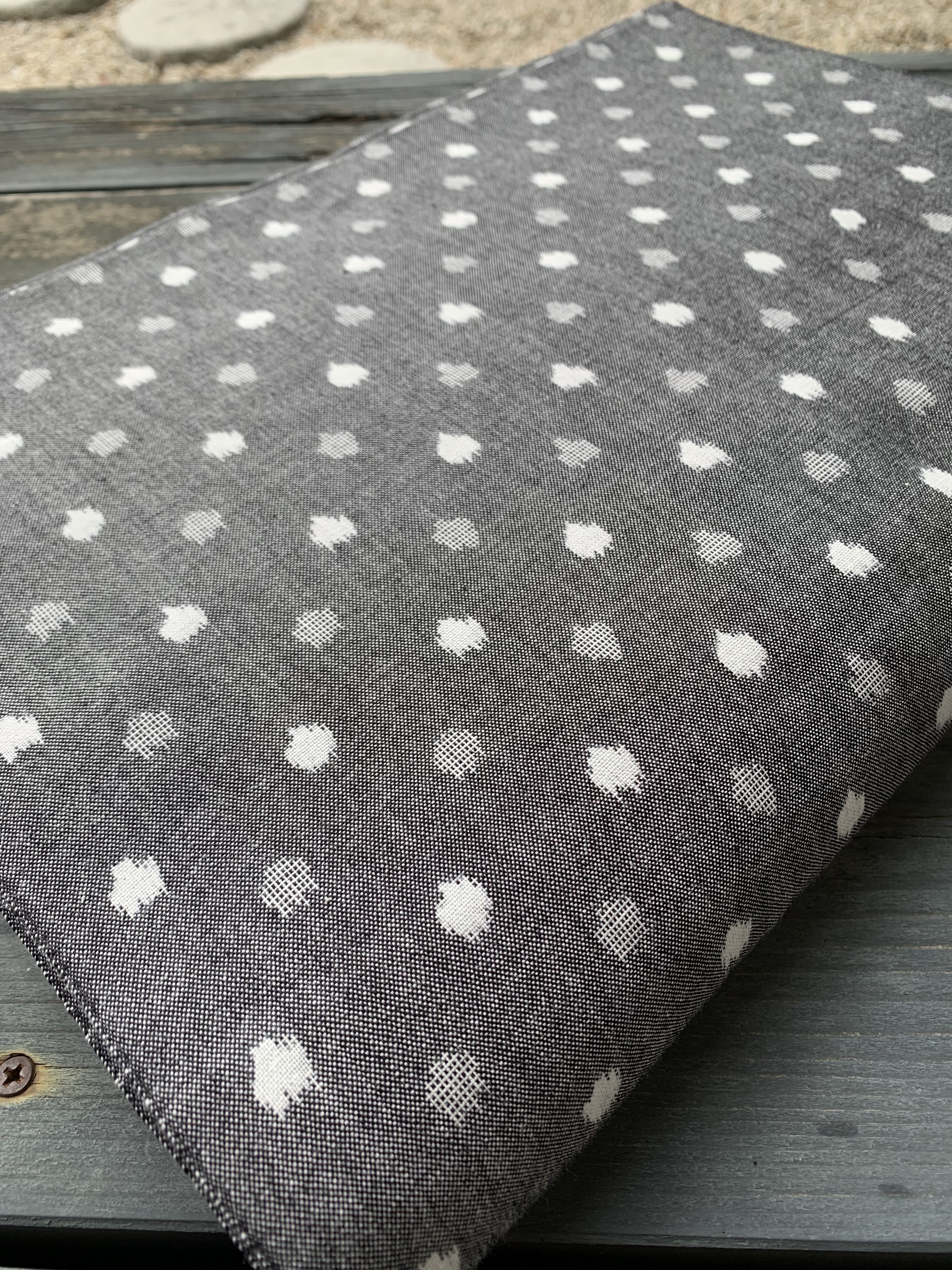 久留米かすり　2枚 久留米絣「水玉」グレー（＊1mからの切り売り） 生地 かすり日和