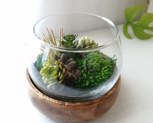再販ガラスポットフェイクグリーン寄せ植え風アレンジa▫️フェイク多肉植物 観葉植物 ニトリ グリーン寄せ植え ガラスポット フェイクグリーン