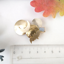 真鍮お月様とコウモリ・モンスターハウスミニヘアクリップ２こセット　『秋の福袋』 6枚目の画像